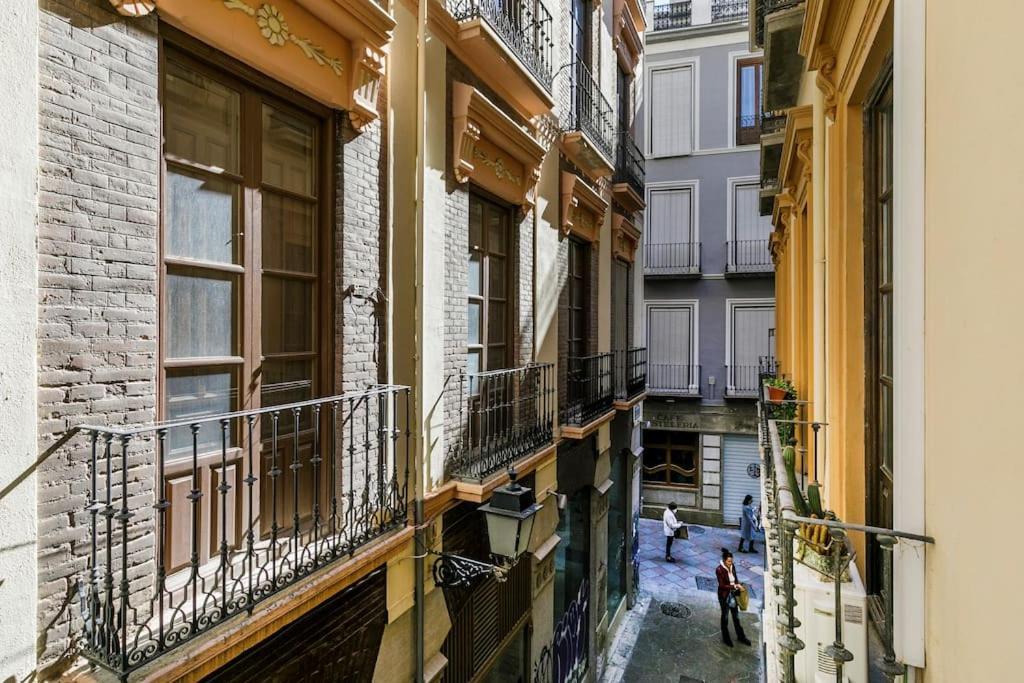 Centrico Apto Cerca De La Catedral Zacatin Apartment Гранада Екстериор снимка